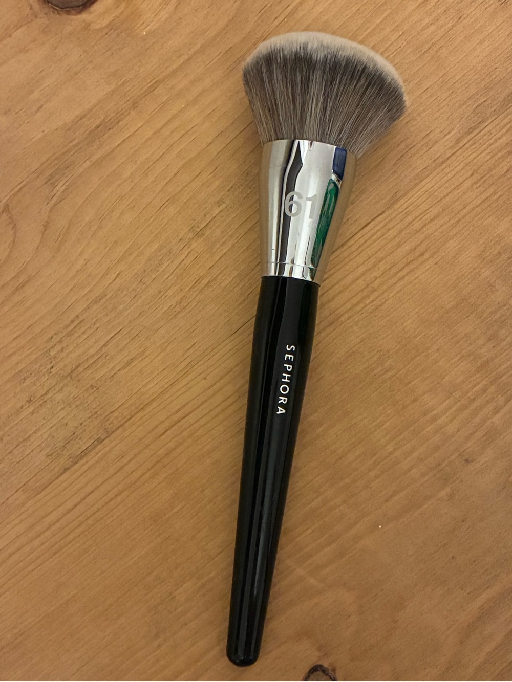 Sephora Powder Brush - Black Handle, Gray Bristles